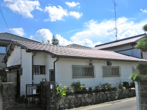 施工後：屋根瓦